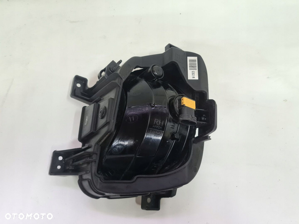 Halogen Prawy Kia Carens IV 2013-2016 - 4