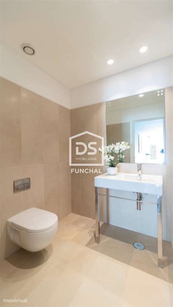 Apartamento T4 Venda em Funchal (São Pedro),Funchal - Grande imagem: 4/9