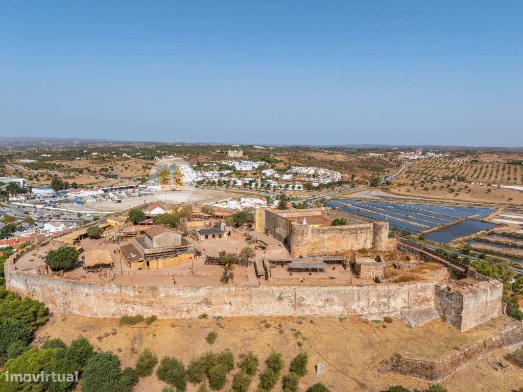 Moradia Típica Algarvia para Reabilitação - Castro Marim-28