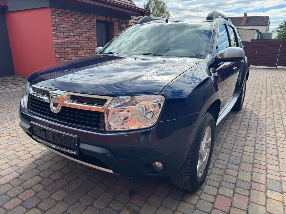 Dacia Duster I 1.6 16V 4x2 2011