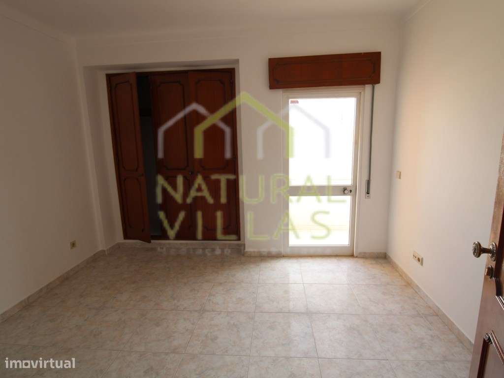 Apartamento T3 junto à Universidade das Gambelas - Grande imagem: 5/10