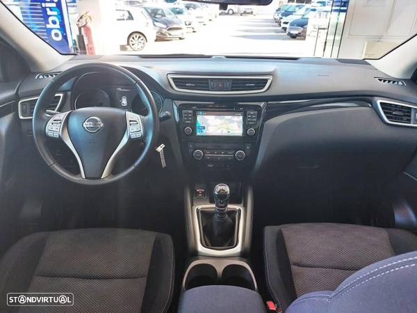 Nissan Qashqai 1.5 dCi N-Connecta RS+PS - 41