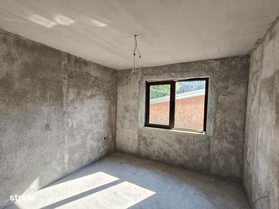 Casa P+M la gri de vanzare – Rasova, comuna Balesti-4