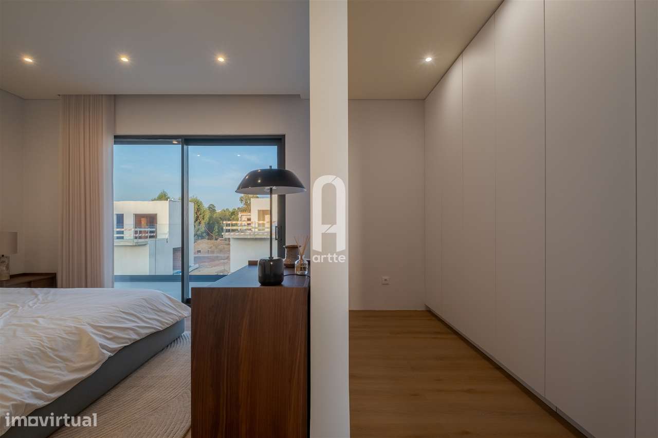 Moradia Geminada T3 Venda em Amora,Seixal-15