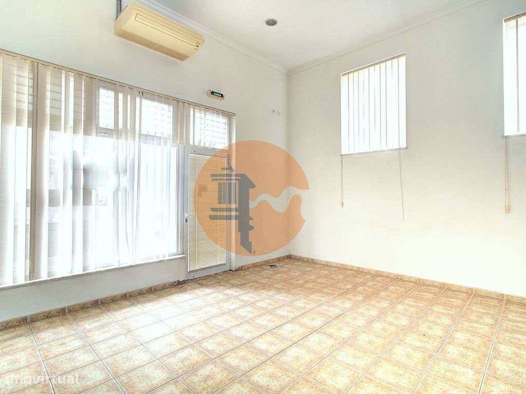 Loja no condomínio Varandas do Guadiana - Grande imagem: 5/16