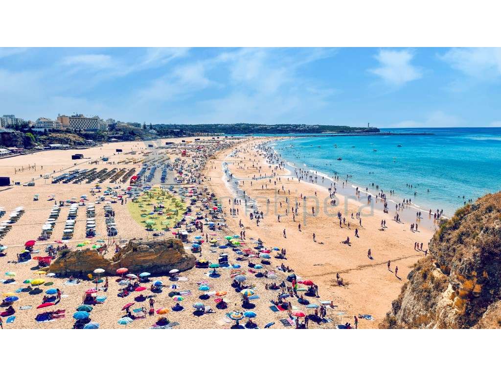 Apartamento T2 de luxo na Praia da Rocha com garagem para alugar - Grande imagem: 4/14