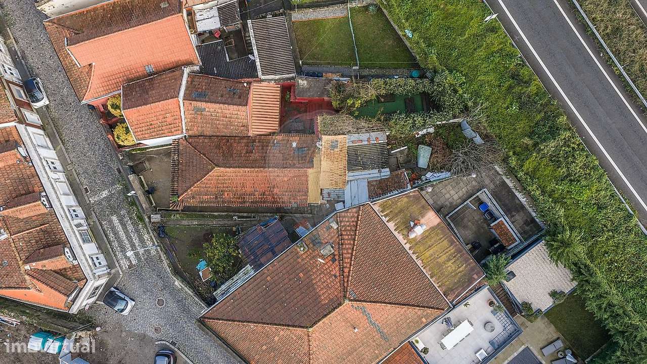 Moradia térrea T2, com jardim, na Foz do Douro!-12