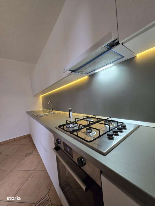 Casa 10 camere | Voluntari - Pipera | Curte mare | Parcare - Imagine principală: 5/19