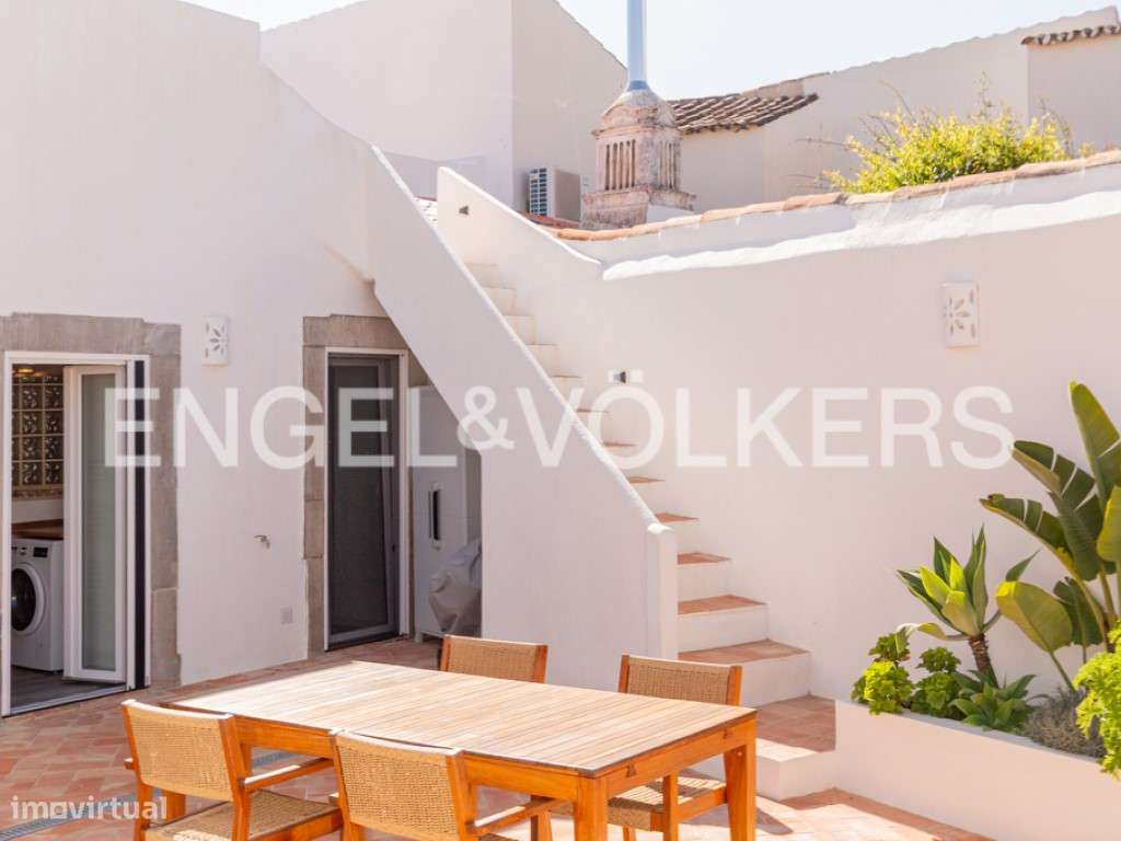 Moradia T4 Renovada em São Brás de Alportel - Grande imagem: 3/32