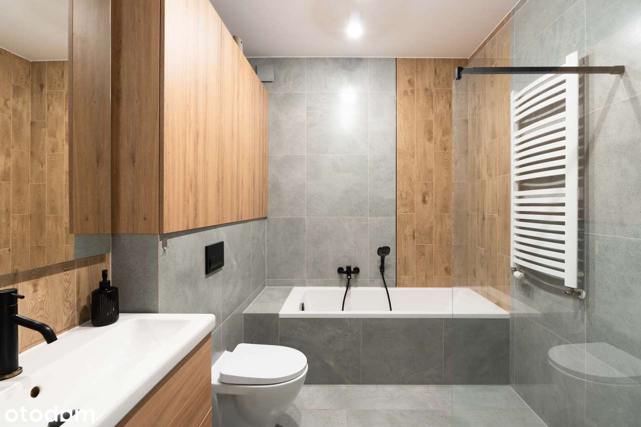 Przestronny bliźniak, gotowy do wejścia/fotowoltaika/klima./Koninko-13