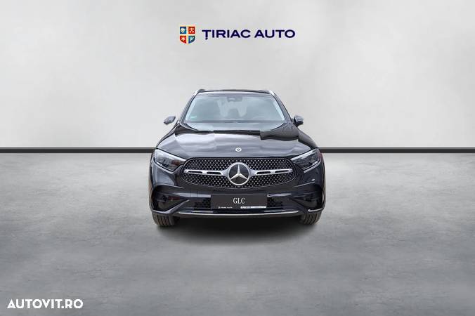 Mercedes-Benz GLC 300 e 4MATIC - 8