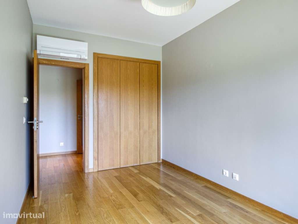 T3 com Box 2 carros e grande varanda - Colinas do Cruzeiro, Odivelas-21