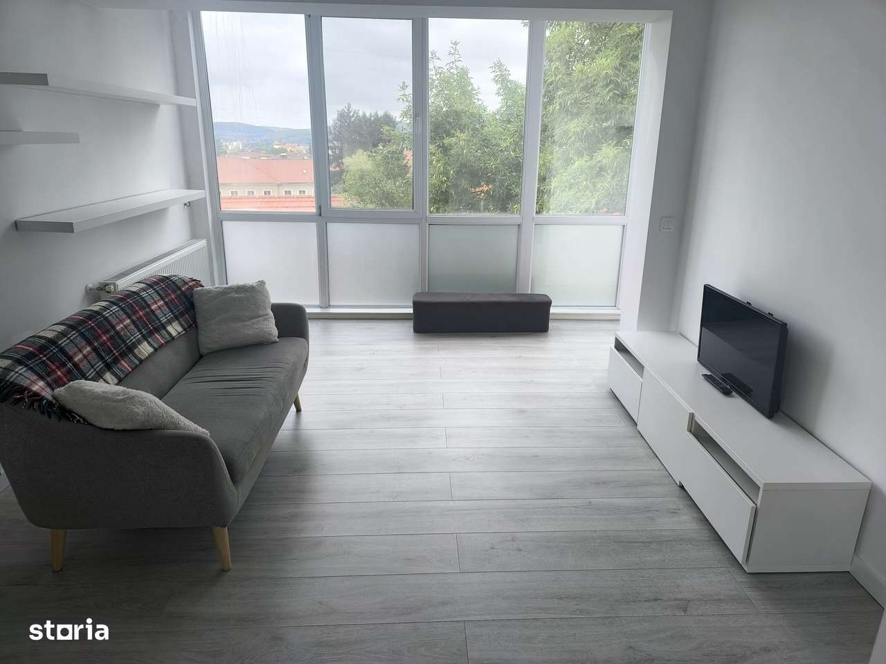Penthouse 3 camere, 2 bai, dressing 90 mp Cornisa-3