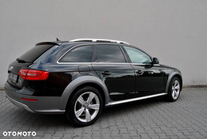 Audi A4 Allroad 2.0 TDI Quattro S tronic - 9