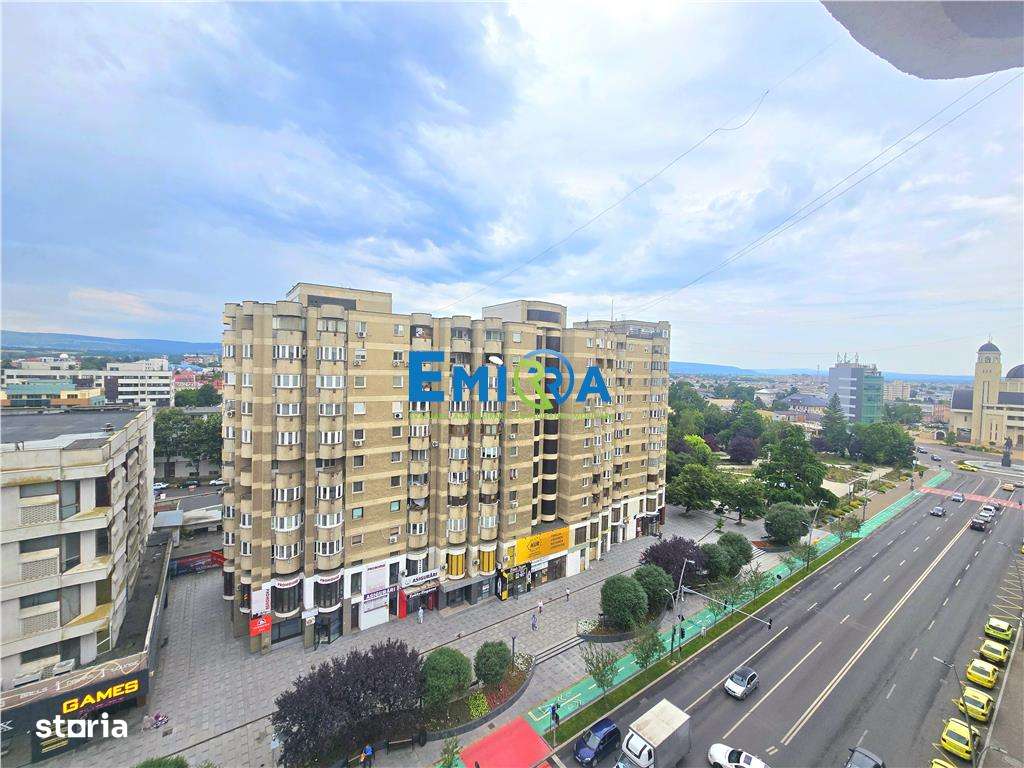 Apartament 4 camere ultracentral vedere panoramic? Bacau-0