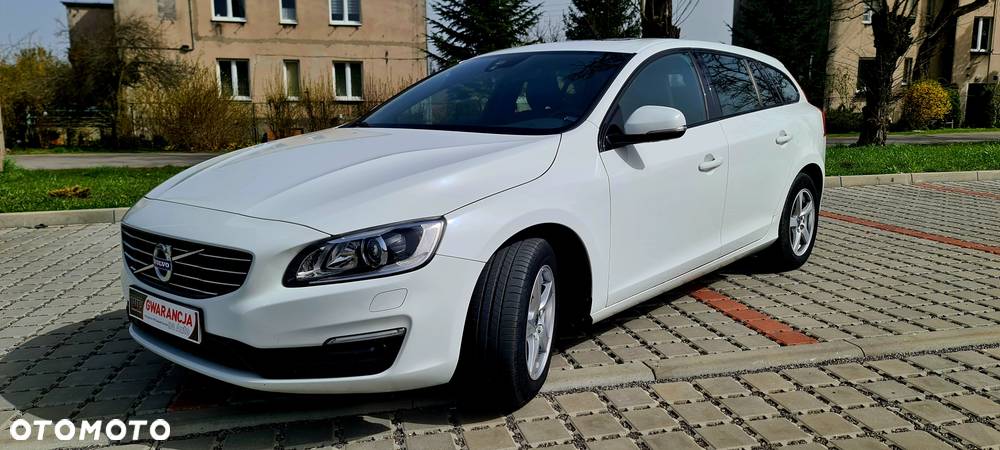 Volvo V60 D2 Geartronic Summum - 9