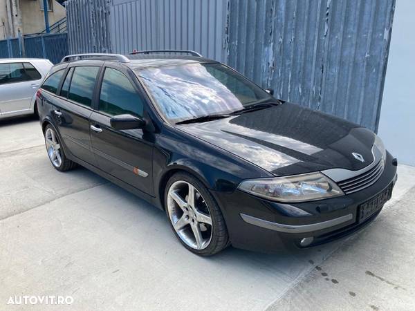 Dezmembrez Renault Laguna 2 2.2 DCI 2002 Combi - 1