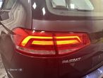 VW Passat Variant 1.6 TDI Confortline DSG - 23