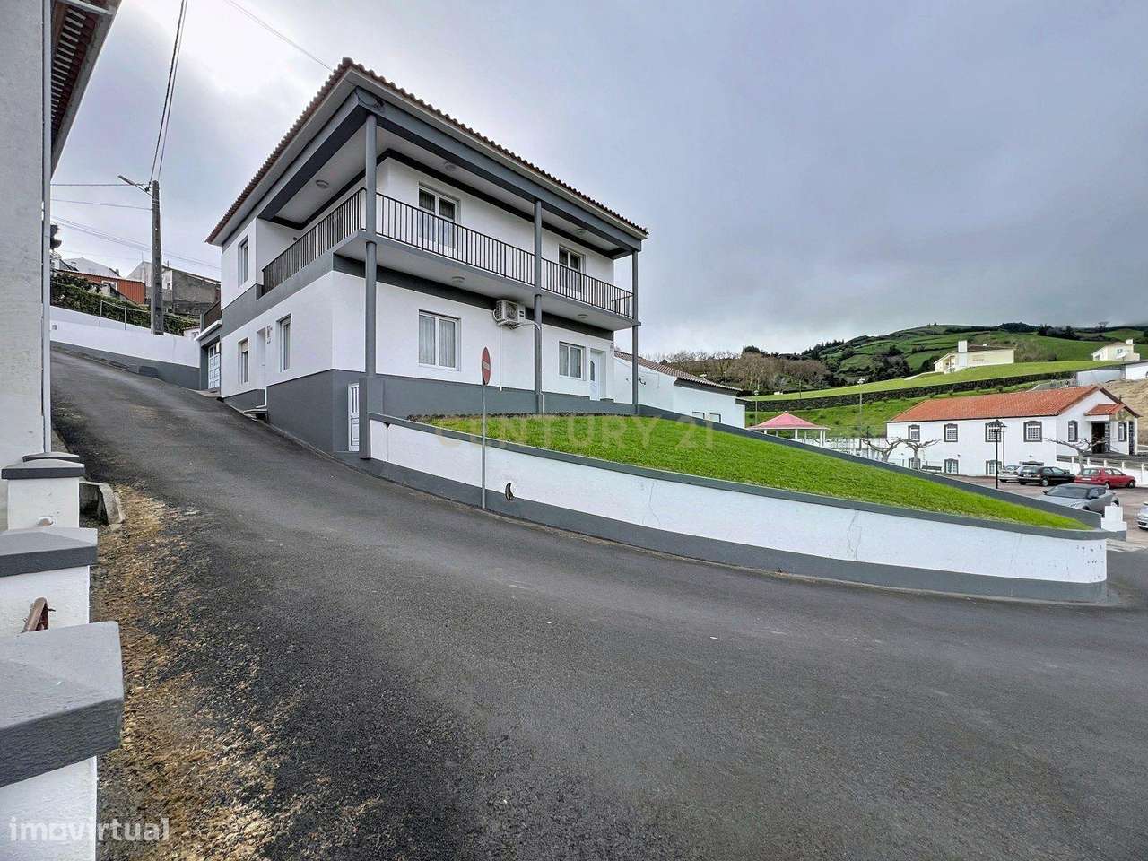 Casa T3 com Vista Mar e Montanha em Povoação, Ilha de São Miguel.-5
