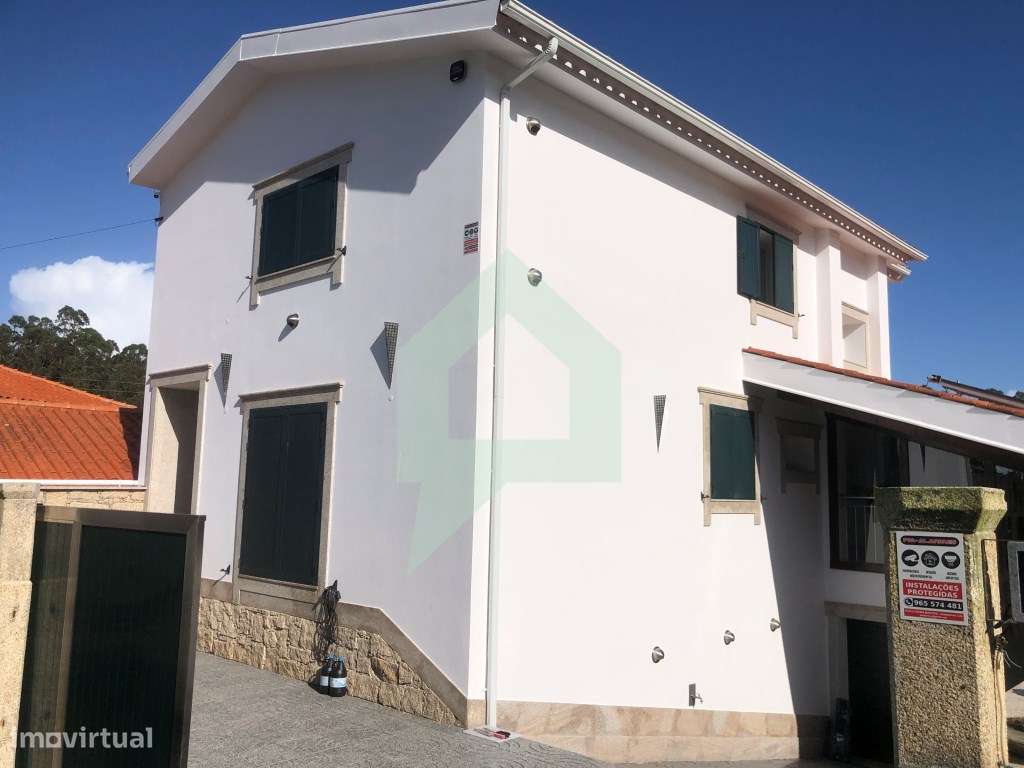 Moradia V3 Isolada com anexo V1 e logradouro, Barqueiros Barcelos - Grande imagem: 4/34