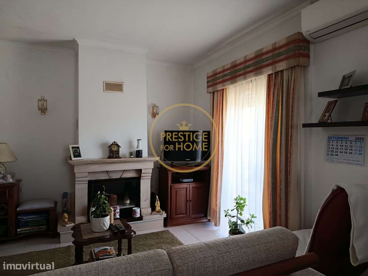 Apartamento T3 com garagem no centro de Loulé-3