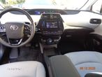 Toyota Prius Hybrid Executive - 9