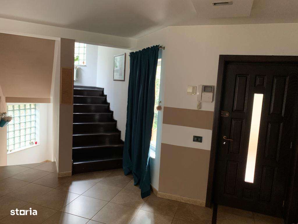 Casa / Zona Dealul Malului / Ramnicu Valcea / - Imagine principală: 5/12