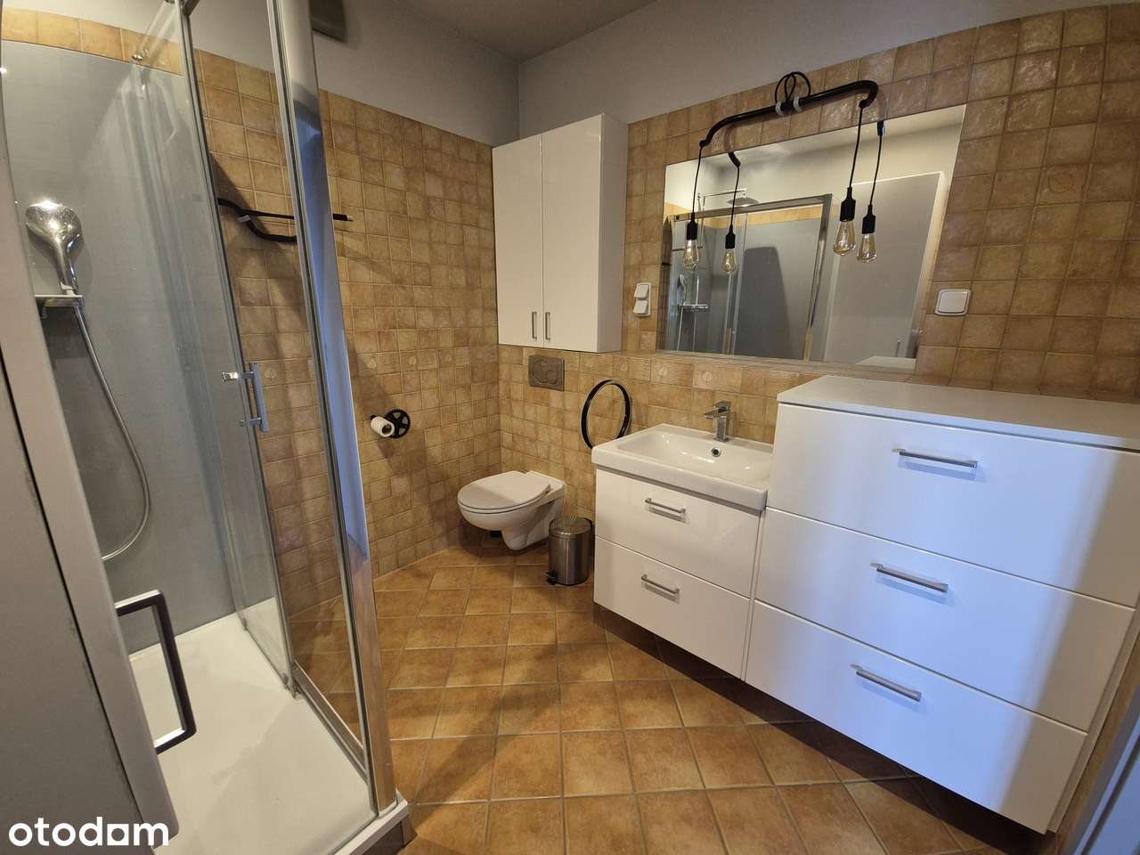 Wyjątkowe 3 pok. mieszkanie, 60m2 (72m2) antresola, piwnica, garaż - Pełny obrazek: 4/11