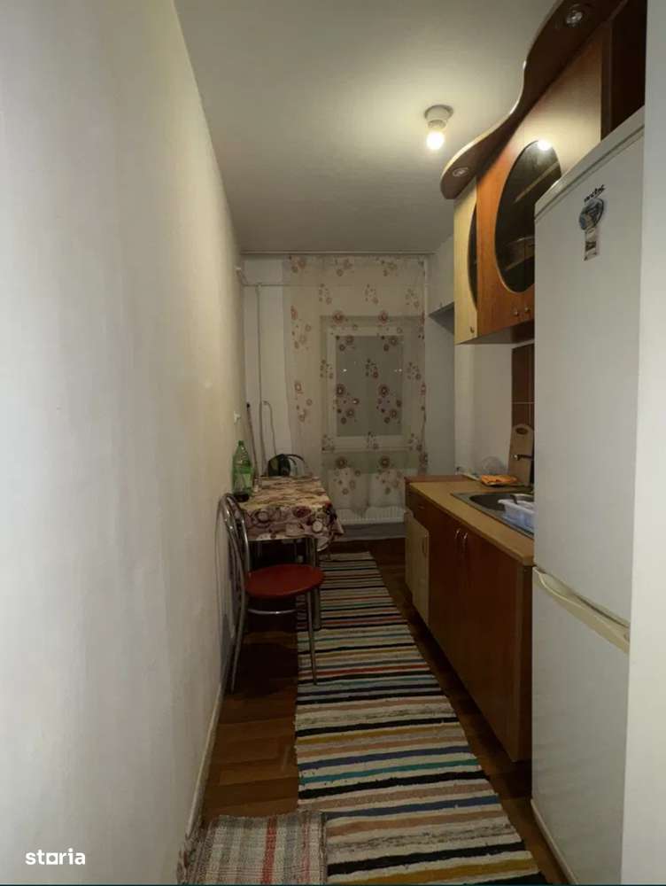 garsoniera Tudor , Decomandata / centrala , finisaje clasice !-4