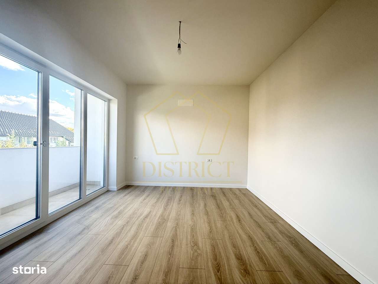 Duplex superb despartit prin camera tehnica | Dumbravita | IKEA - Imagine principală: 4/13