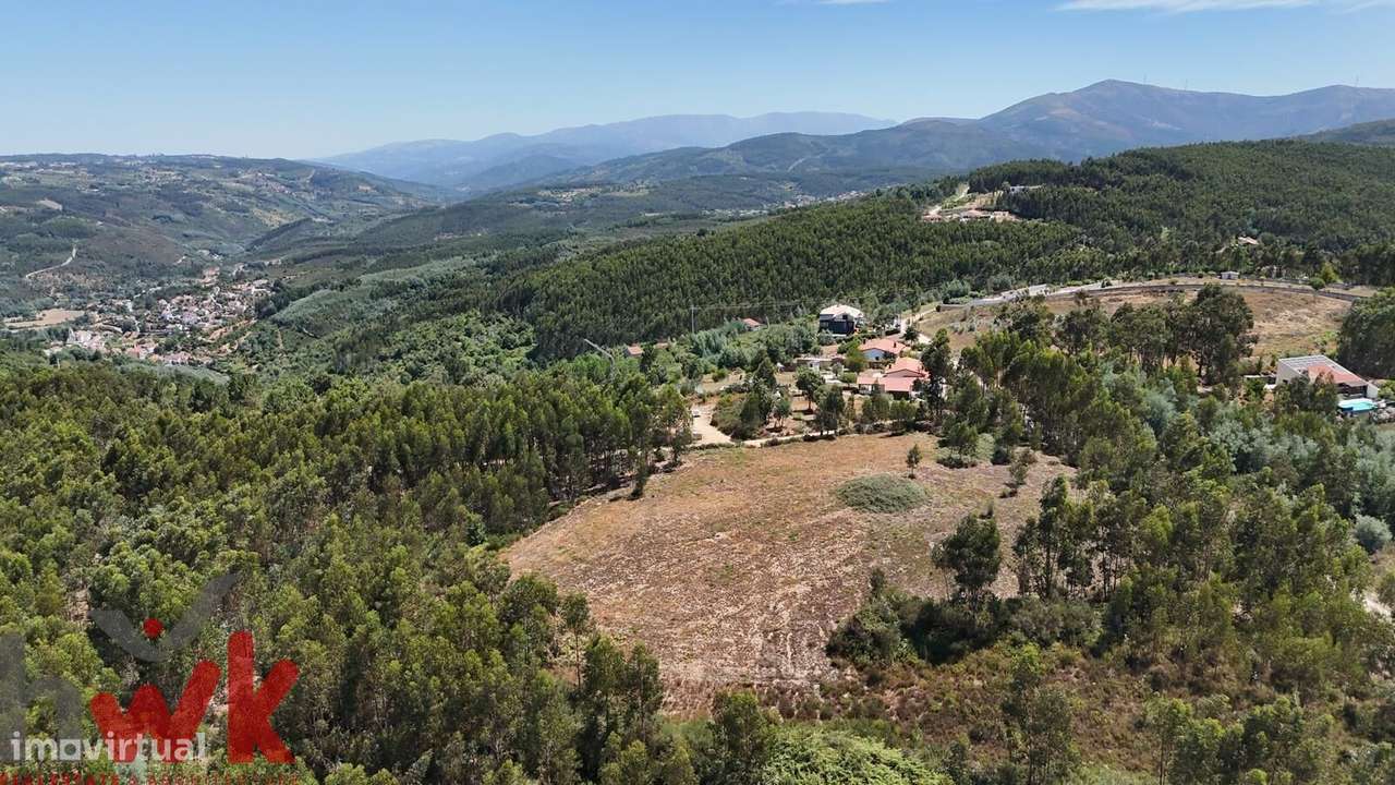 Excelente propriedade c/ 1.3Ha, vistas fabulosas-5