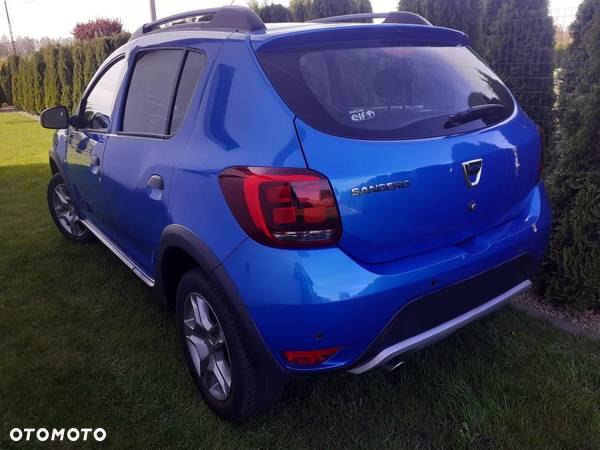 Dacia Sandero Stepway 0.9 TCe Laureate S&S - 4