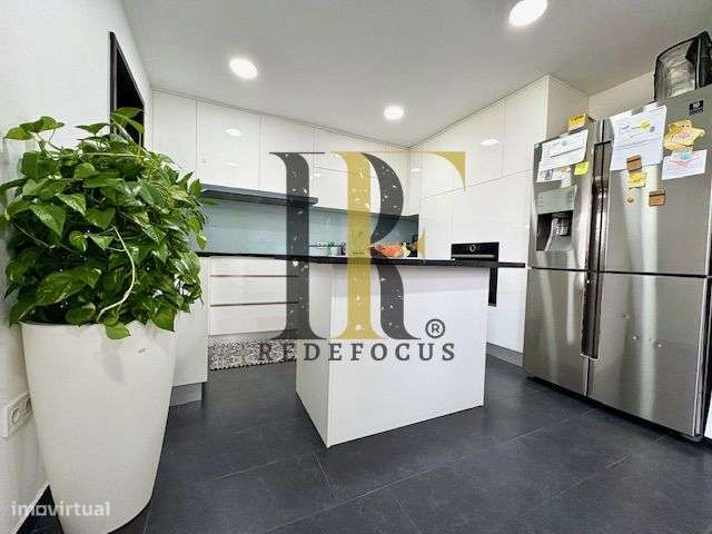 Apartamento T3 Renovado em Mozelos-9