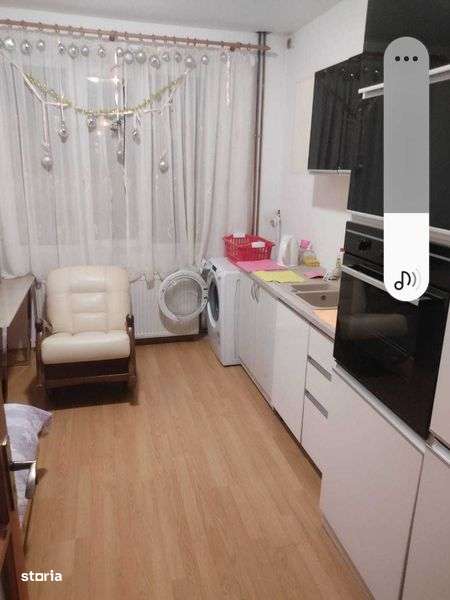 Casa de inchiriat - Imagine principală: 4/8