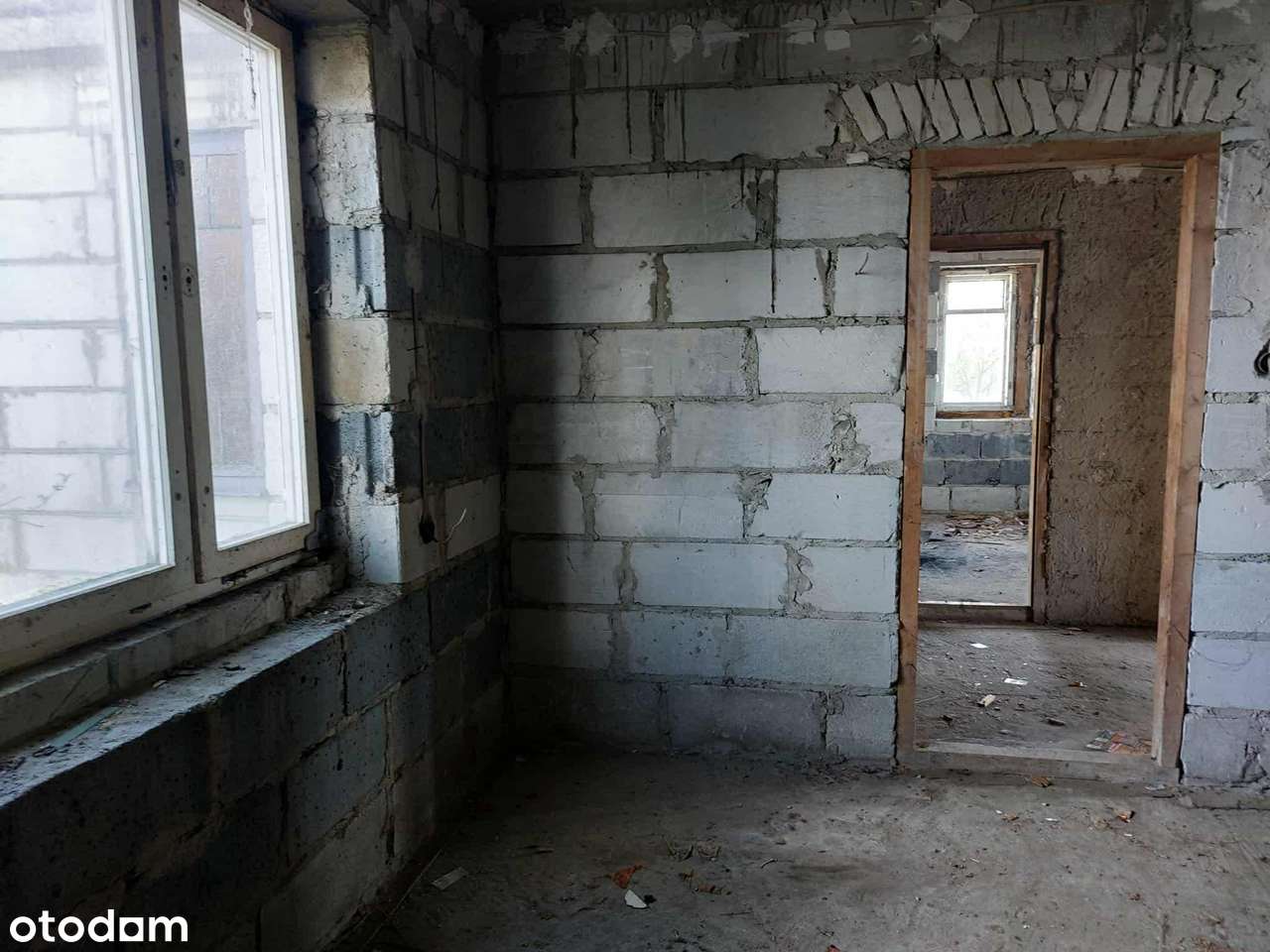 Dom z potencjałem niedaleko Buska-Zdroju - Pełny obrazek: 5/7