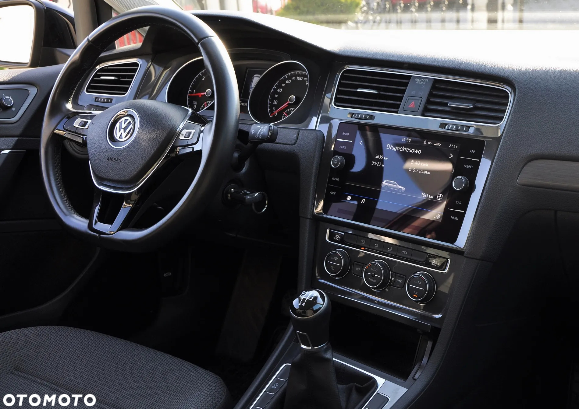 Volkswagen Golf VII 1.6 TDI BMT Comfortline - 10