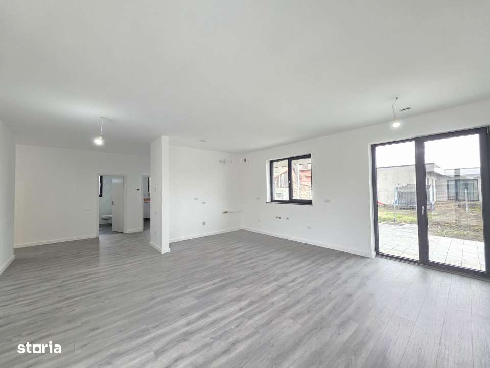 Casa individuala cu patru camere NZEB, teren 600mp, Halchiu-6