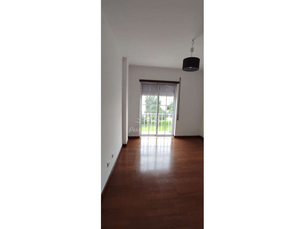 Apartamento T3 Centro da Vila de Grândola - Grande imagem: 4/16