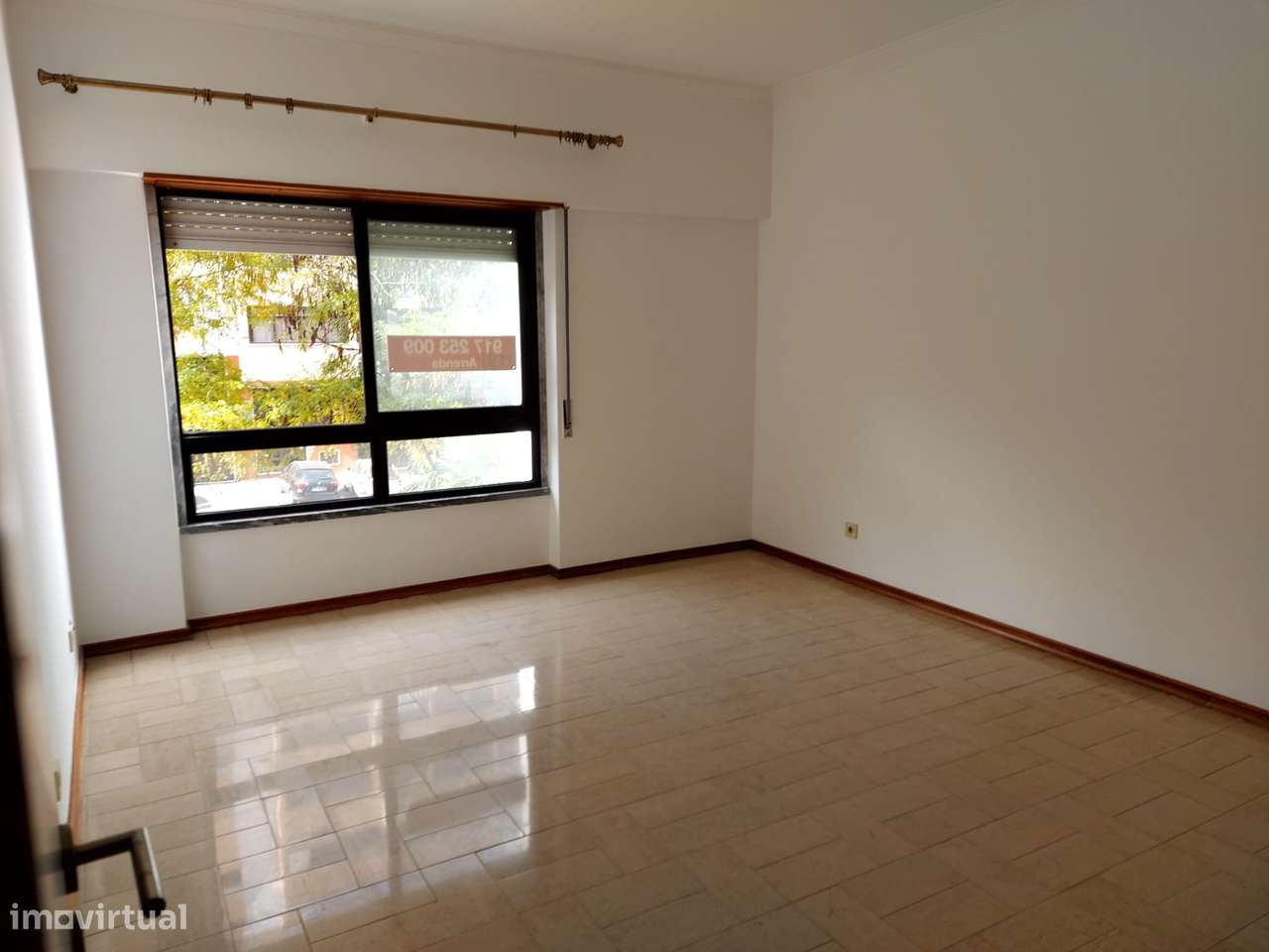 Arrenda-se Apartamento T2 em Alfragide - Grande imagem: 3/25