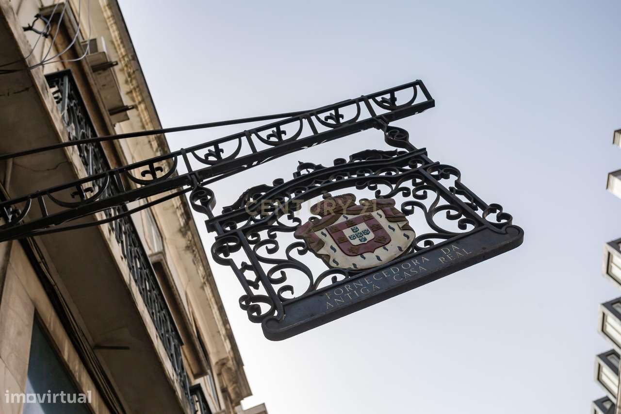 Apartamento 10 assoalhadas CHIADO - Grande imagem: 2/60