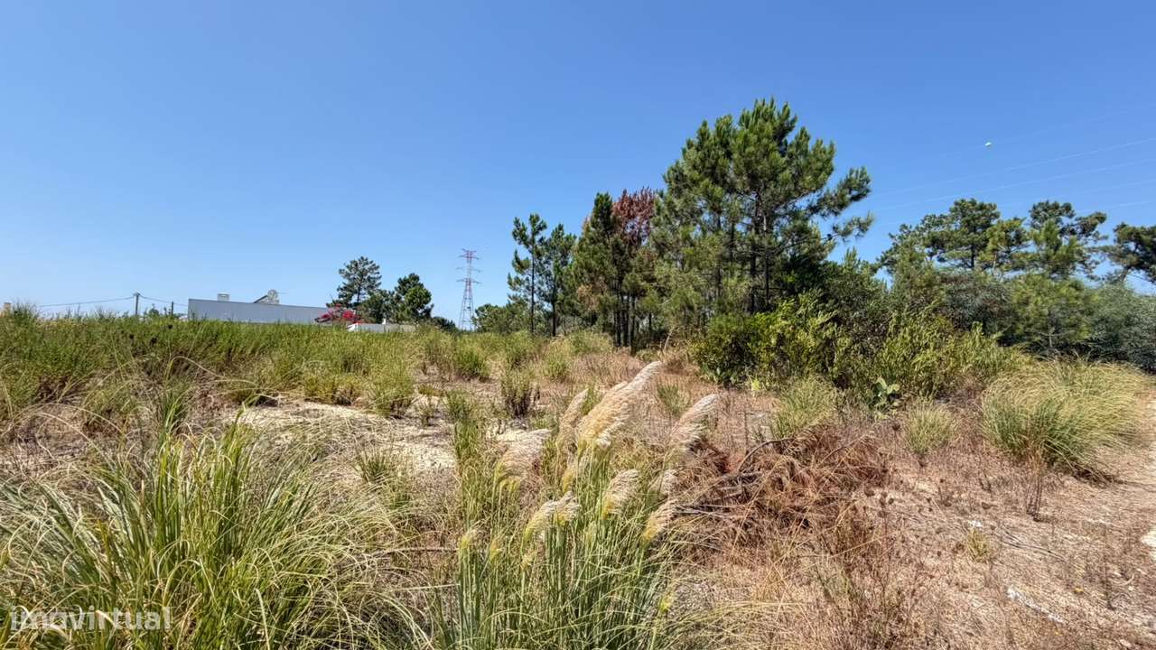 Terreno Urbano para Construção de Moradia em Marisol, Amora-13