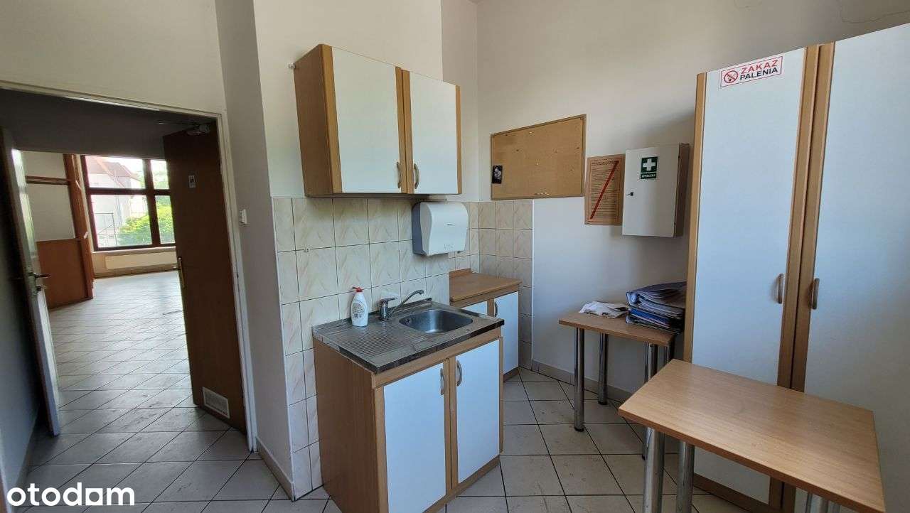 Wałcz ul. Kilińszczaków 49-lokal użytkowy-123,70m2-8