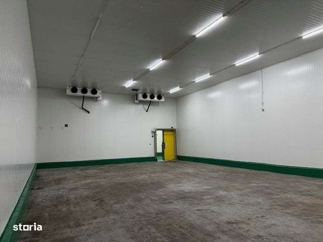 Hala frigorifica moderna cu birouri, de vanzare-11