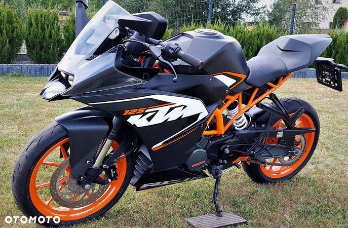 KTM RC 125 - 18