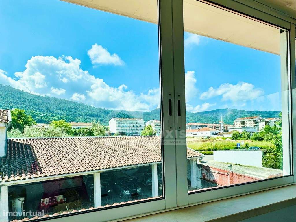 Moradia T6 pronta a habitar com piscina em Lousã-14