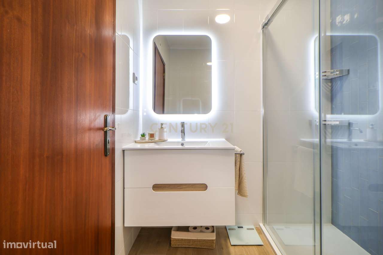T3 Remodelado em 2024 | Pronto a Habitar | Vendas Novas-22