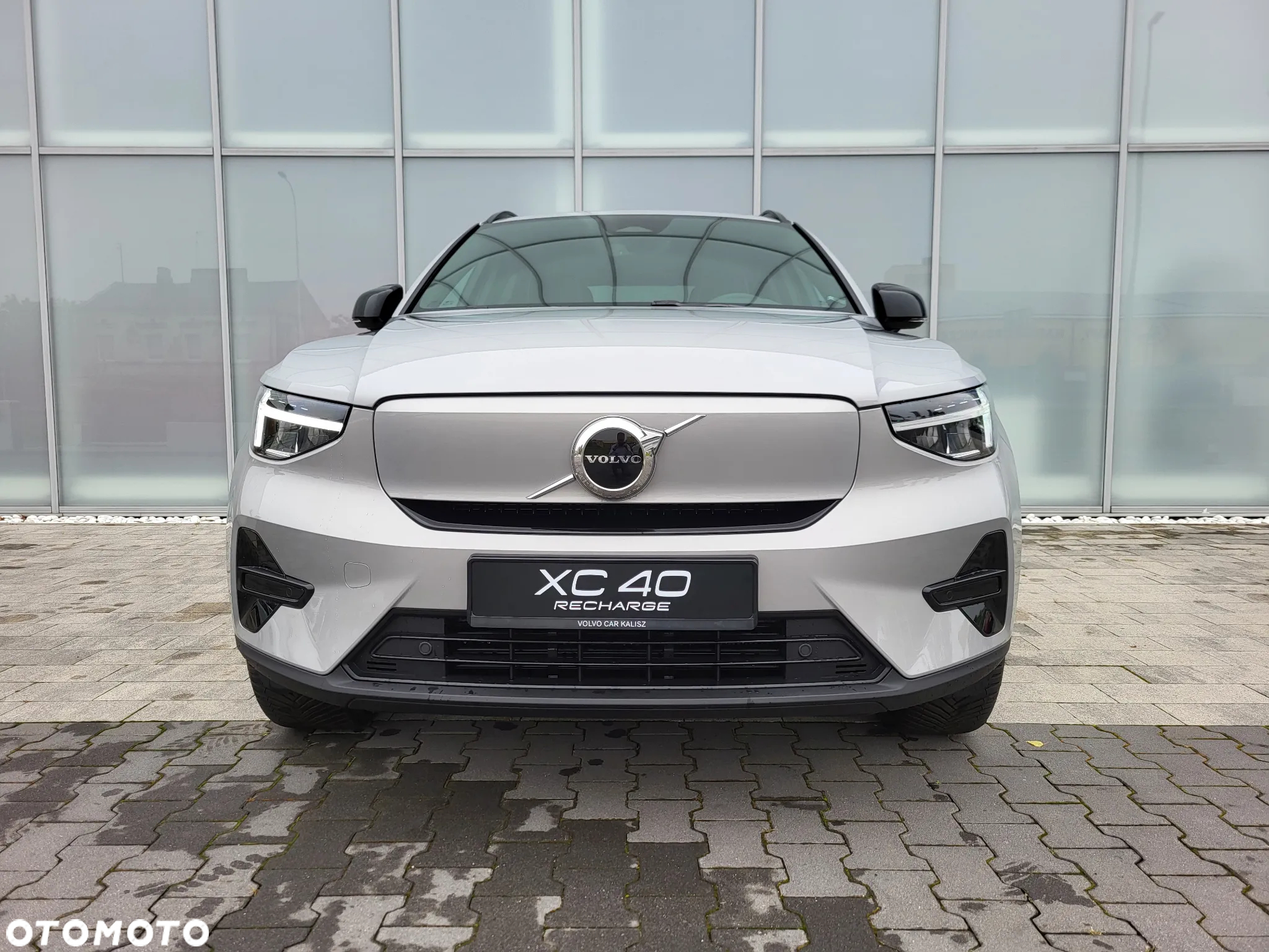 Volvo XC 40 Recharge Twin AWD Plus - 5