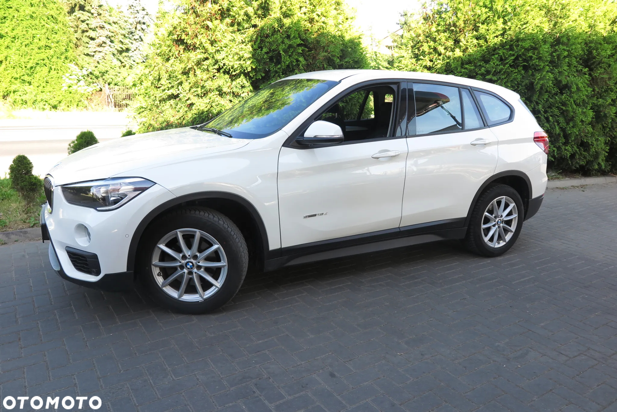 BMW X1 sDrive18d xLine - 4