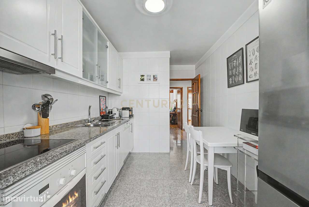 Apartamento T2 em Cedofeita, Porto - Oportunidade Única!-7
