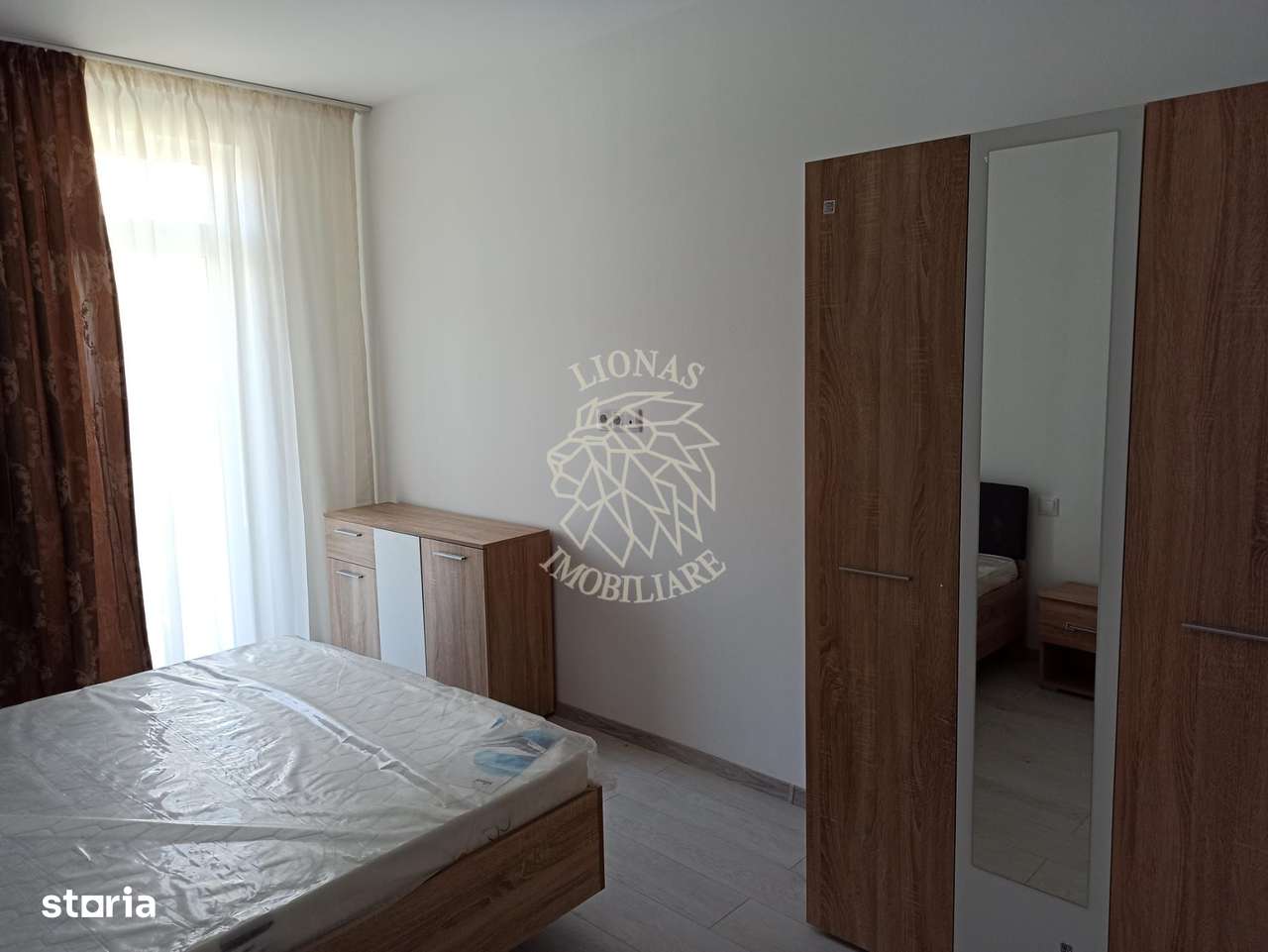 Apartament Nou 3 camere 72 mp+balcon 25 mp-et 1-parcare-C. Moldovei - Imagine principală: 4/8